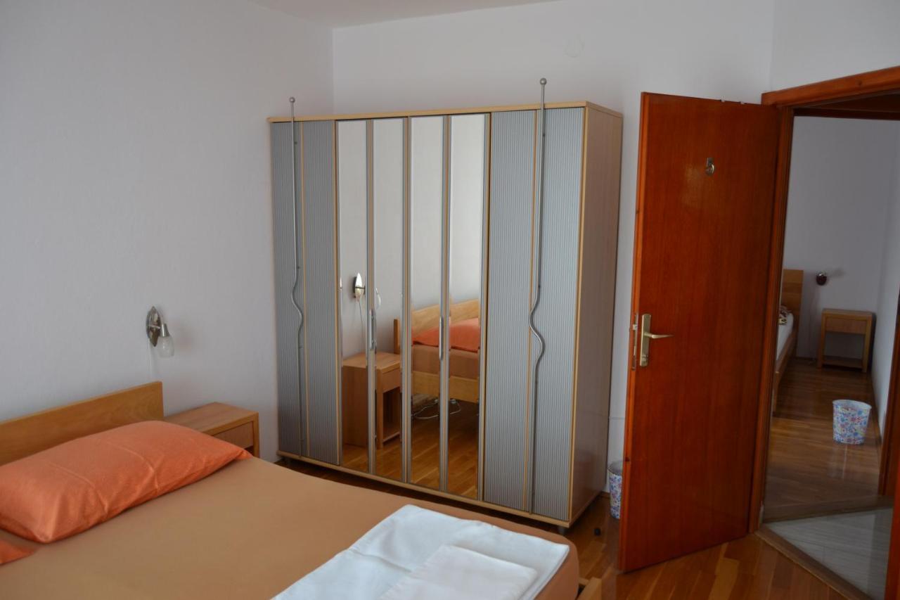 Tivat Apartments Bagian luar foto