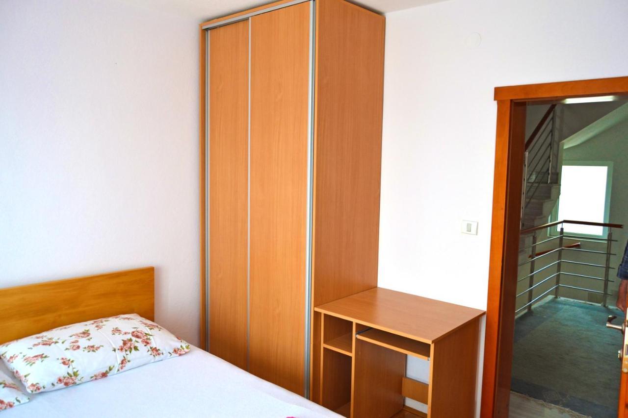 Tivat Apartments Bagian luar foto
