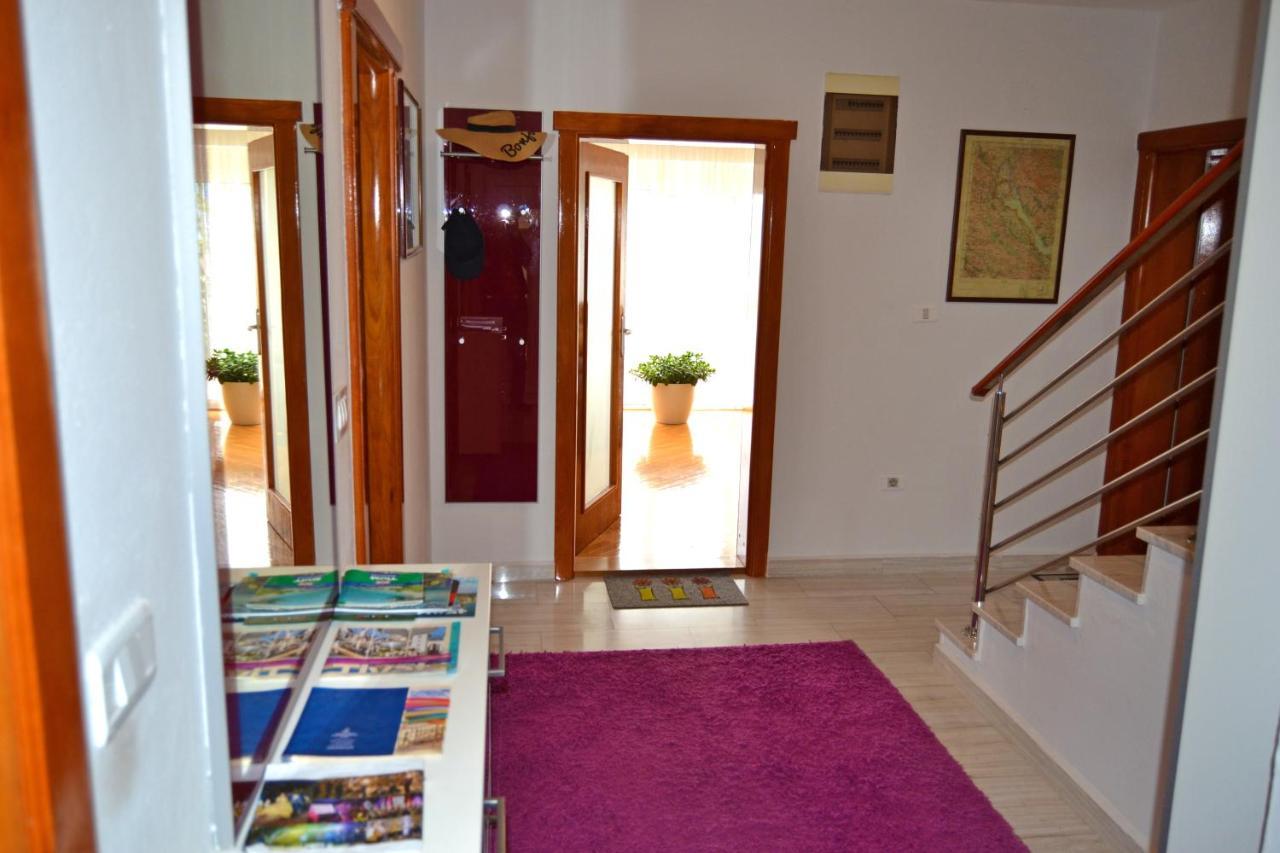Tivat Apartments Bagian luar foto