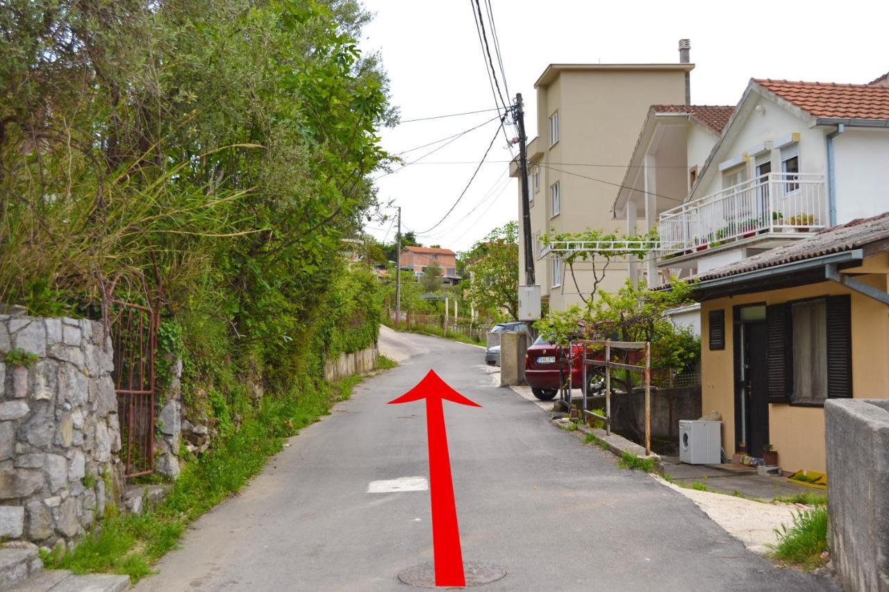 Tivat Apartments Bagian luar foto